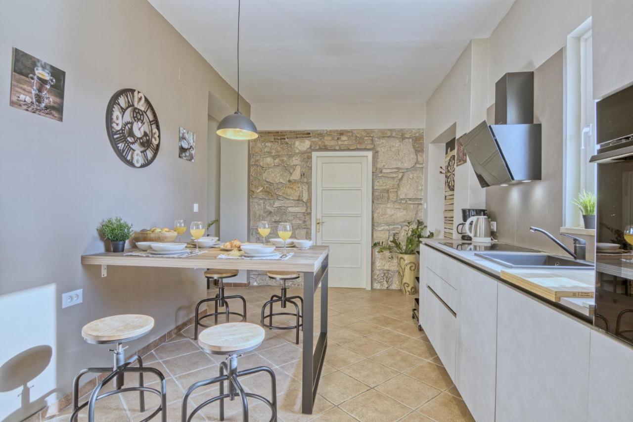 فيلا House Dragan 1980 بولا المظهر الخارجي الصورة